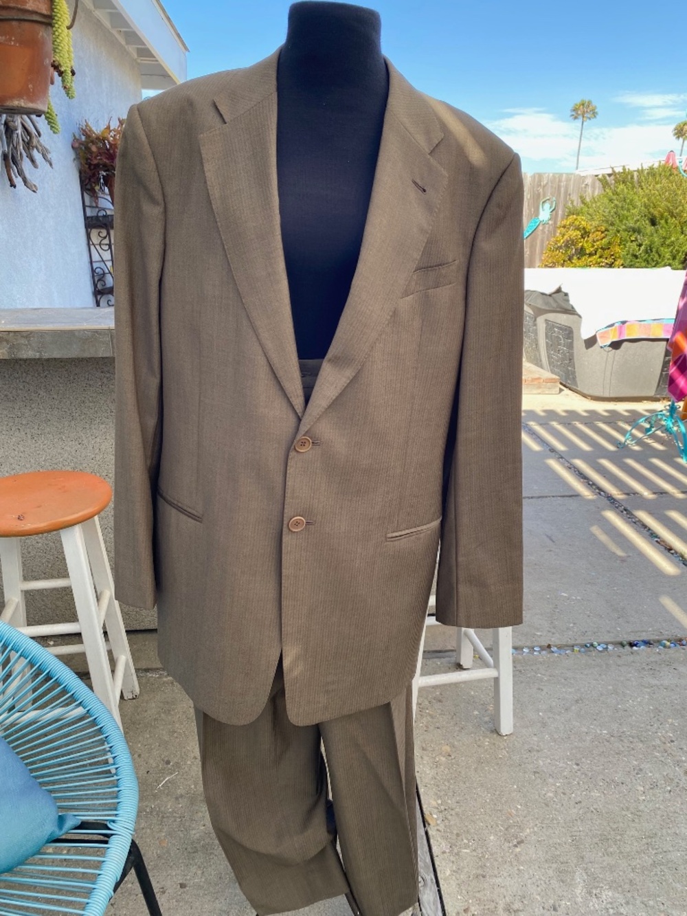 Mani Men's Brown Suit, Made in Mexico, Wool and Cashmere, Size 42